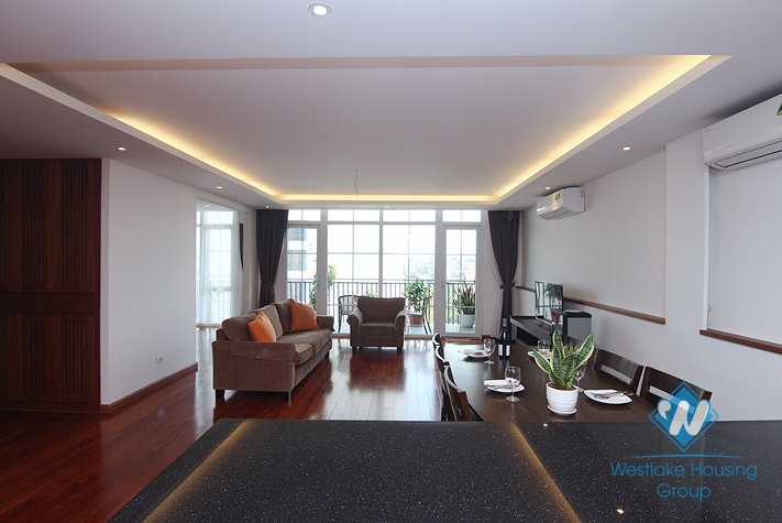 Brand new 3 bedrooms apartment for rent in Tu Hoa, Tay Ho area